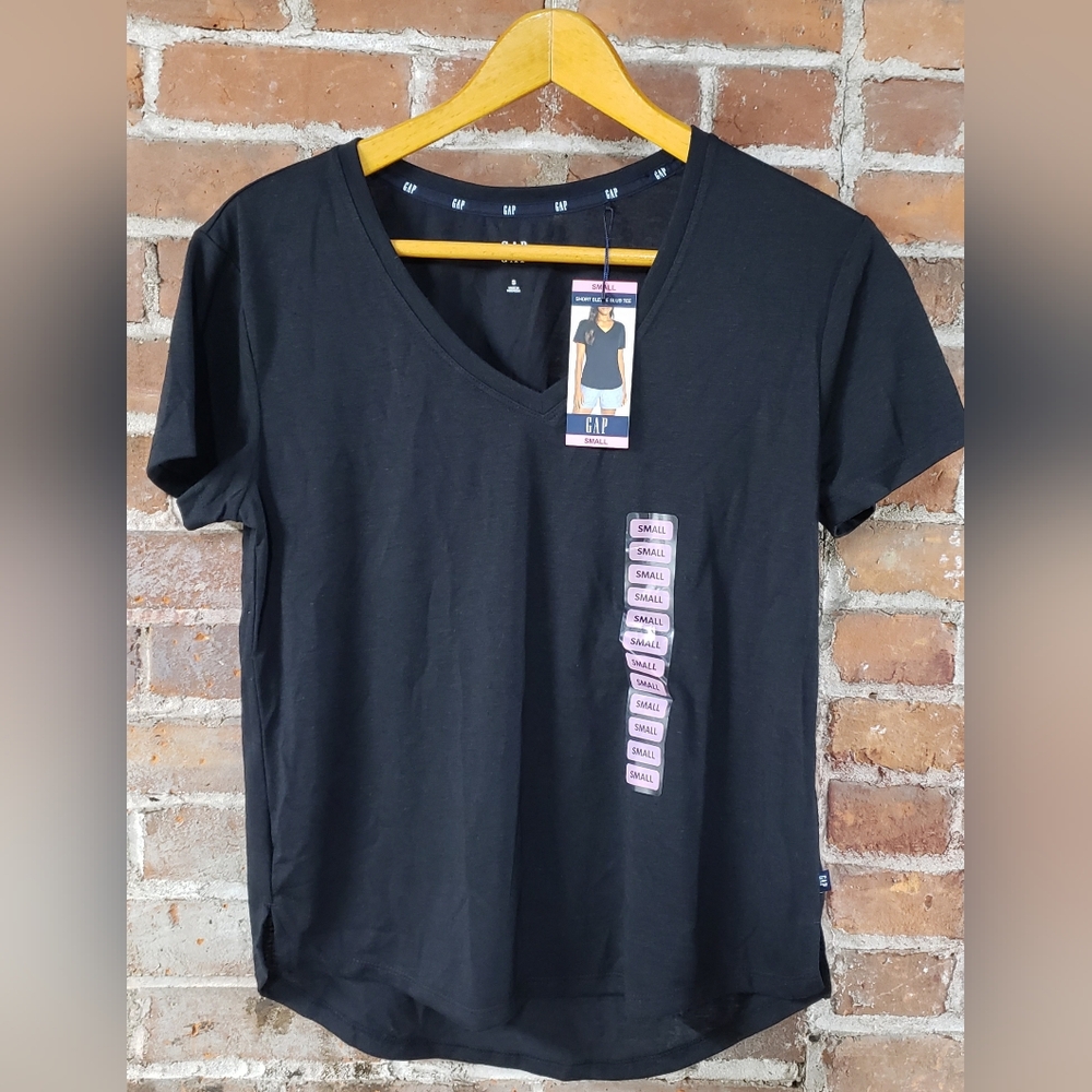 Womens Gap shirt. Various sizes